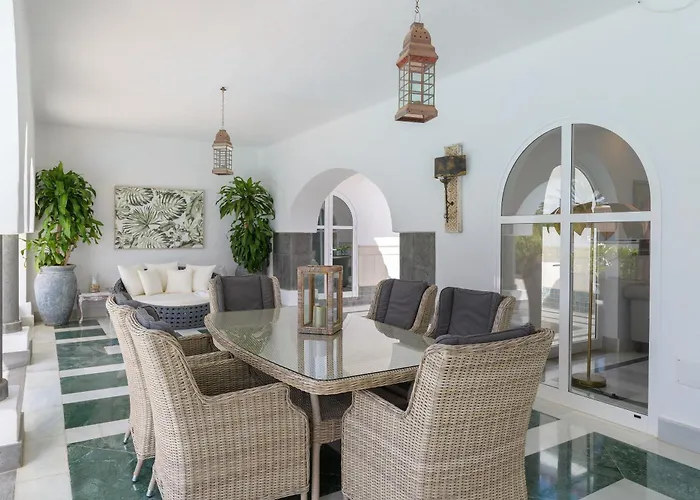 Oasis De Lujo - Luxury Boutique Villa